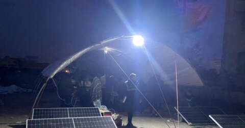 Deprem bölgesine şarj ve aydınlatma paneli