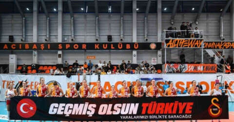 Eczacıbaşı ile Galatasaray depremzedeler için hazırlık maçı yaptı