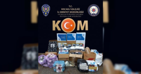 Polis ekiplerinden kaçakçılara darbe