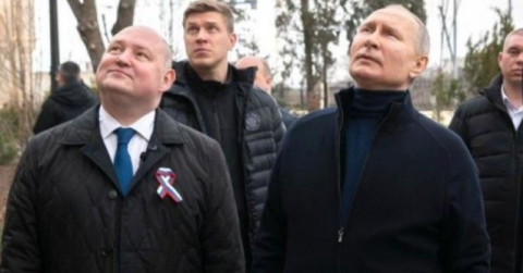 Putin’den Mariupol’e sürpriz ziyaret