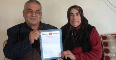 42 yıllık hayat arkadaşına tüm mal varlığını hediye etti