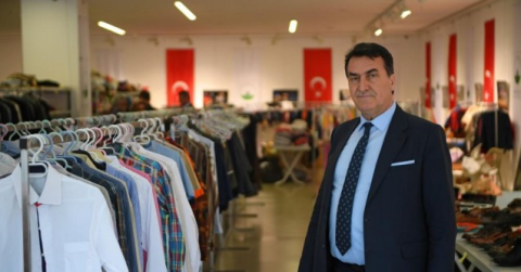 Bursa'da depremin yaraları Sevgi Mağazası’nda sarılıyor