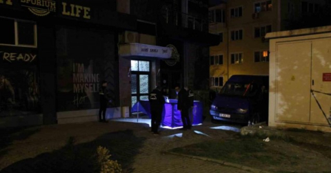 Kızını darp eden kocasına sinirlenip balkondan atlayan kadın hayatını kaybetti