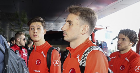 A Milli Futbol Takımı, Ermenistan’a gitti