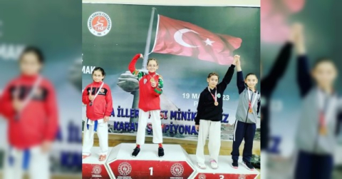 ‘Bursa İller Arası Karate Şampiyonası’nda büyük başarı