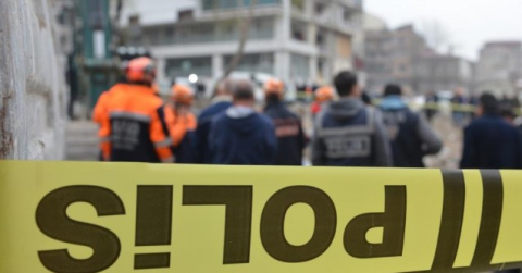 Depremin 49'uncu gününde enkazdan bir kadın cesedi çıkartıldı