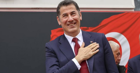 Sinan Oğan 100 bin imzaya ulaşan ikinci isim oldu