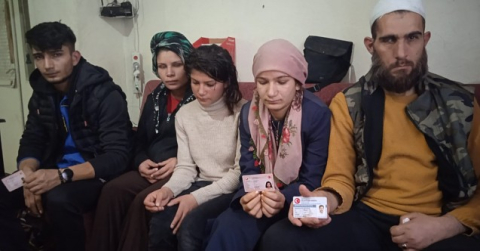 ‘Vatansız' aile: Tek istekleri kimlik...