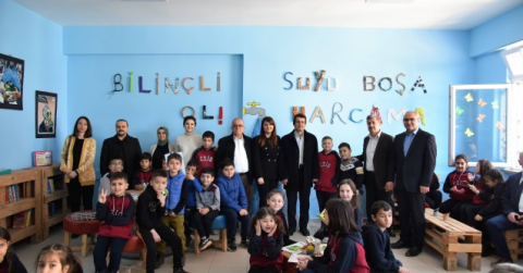 Mustafakemalpaşa Belediyesi’nden Sıfır Atık Kütüphanesi