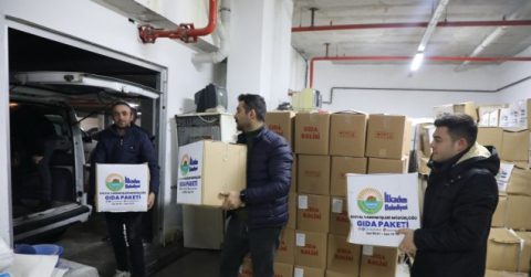 İlkadım’dan 750 aileye Ramazan kolisi