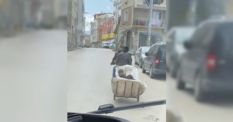 Bursa'da çekçek arabasıyla çocuklarını böyle taşıdılar