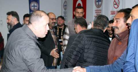 AK Parti Roman vatandaşlarla bir araya geldi