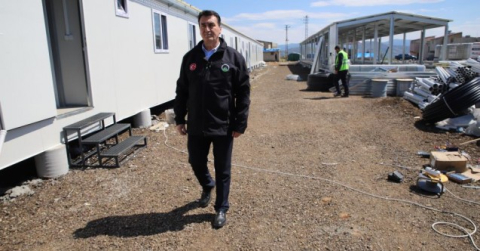 Osmangazi Belediyesi İslahiye’de konteyner kent kuruyor