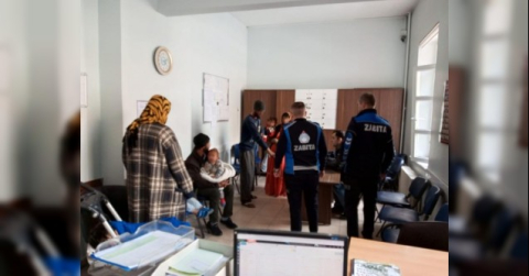 İnegöl'de zabıta ekiplerinden dilenci operasyonu