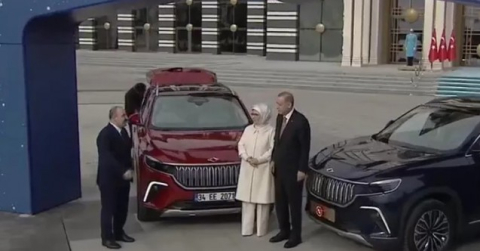 Togg'da ilk teslimat Cumhurbaşkanı Erdoğan'a