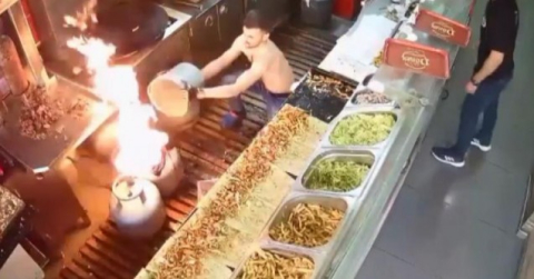 Tüp değişimi esnasında korku dolu anlar kamerada