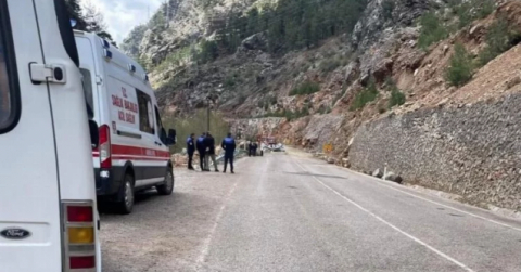 Adana'daki heyelanda can veren öğretmelerin kimlikleri belli oldu