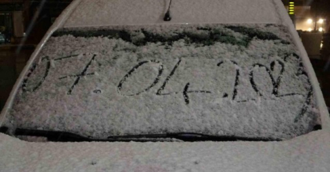 Uşak’a Nisan ayında kar yağdı