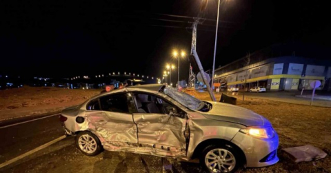 Elazığ’da tır ile otomobil çarpıştı: 1’i ağır 3 yaralı