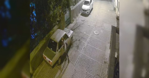 Otomobil hırsızlarının rahat tavırları pes dedirtti
