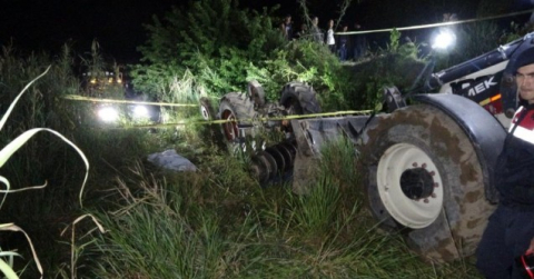 Traktörün altında kalan eski muhtar hayatını kaybetti
