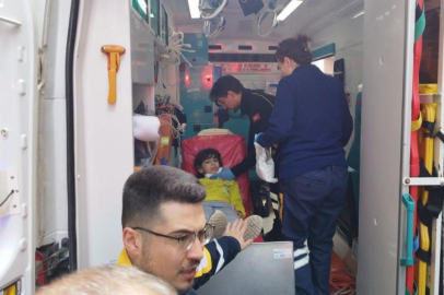 Bursa'da çenesine demir saplanan çocuk ölümden döndü