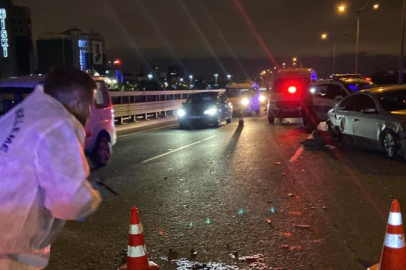 Otoyolda duran otomobile çarpıp kaçtı: 1 ölü