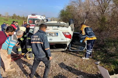 Otomobil takla attı: 1 ölü, 2 yaralı