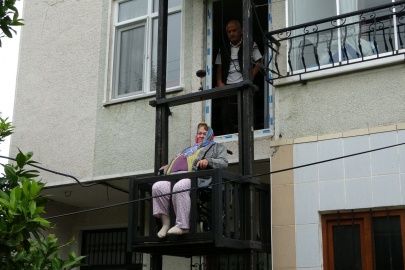 Oy kullanmak için tüm engelleri aştılar