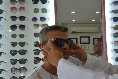 Uzmanlar uyarıyor: 'Sahte güneş gözlükleri tehlike saçıyor'