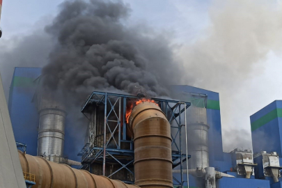 Türkiye'nin en büyük termik santralinde yangın çıktı