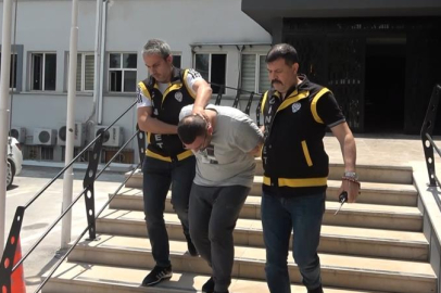 Bursa'da babasını öldürdü...Adliyeye sevk edildi