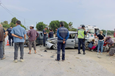 İzmir’de iki ayrı feci kaza: 11 yaralı