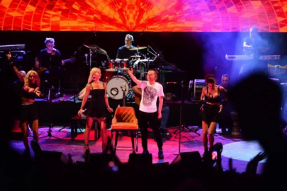 Bursa’da Serdar Ortaç rüzgarı