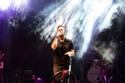 Bursa'da Emre Aydın coşturdu