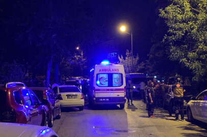 Araç içerisinde tartıştığı arkadaşını öldürdü