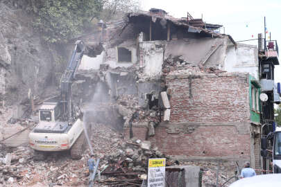 Osmangazi’den tarihi ortaya çıkartan yıkım