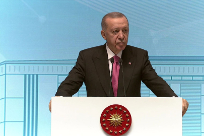 Cumhurbaşkanı Erdoğan: "Prangaların sökülüp atılma zamanı geldi"