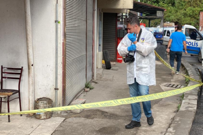 Tartıştığı adamı ayağından vurdu