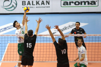 Bursa'nın Efeleri galibiyetle başladı