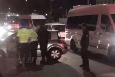 Bursa'da araçta uyuyakaldı trafiği felç etti