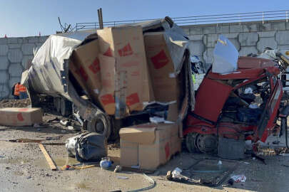 Feci TIR kazası: Şoför hayatını kaybetti
