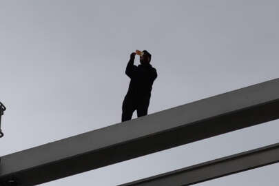 Bursa'da ilginç intihar girişimi