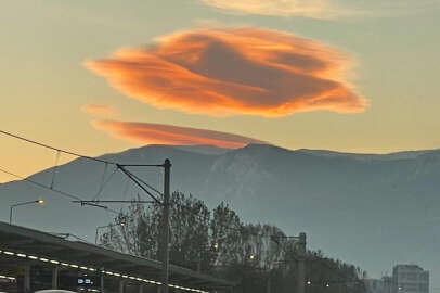 Bursa'da mercek bulutu bir kez daha görüldü