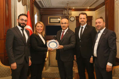 TEKSİDER yönetiminden Vali Demirtaş’a ziyaret