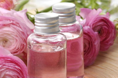 Gül Suyu Diyip Geçmeyin: İnanılmaz Faydalarını Duyan Aktara Koşacak