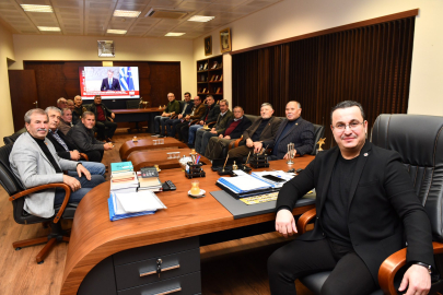 Başkan Kanar, muhtarlarla görüştü