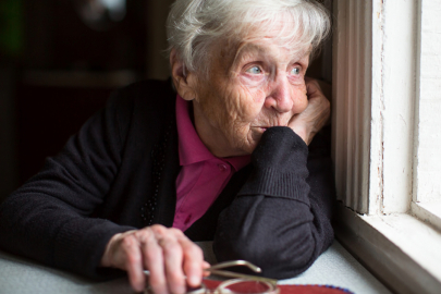 Çiftçi ve İşçi Emeklilerine Duyuru! 5 Bin Lira İkramiye Ödemesi 2024'e Mi Erteleniyor? İşte Detaylar…