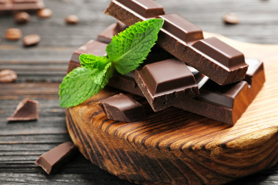 Bitter Çikolata Mucizesi: Öyle Faydaları Varmış ki! Yedikçe Yiyeceksiniz