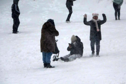 Uludağ yılbaşına hazırlanıyor
